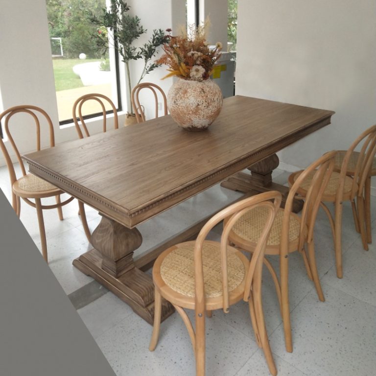 Restaurant solid wood table and chair set