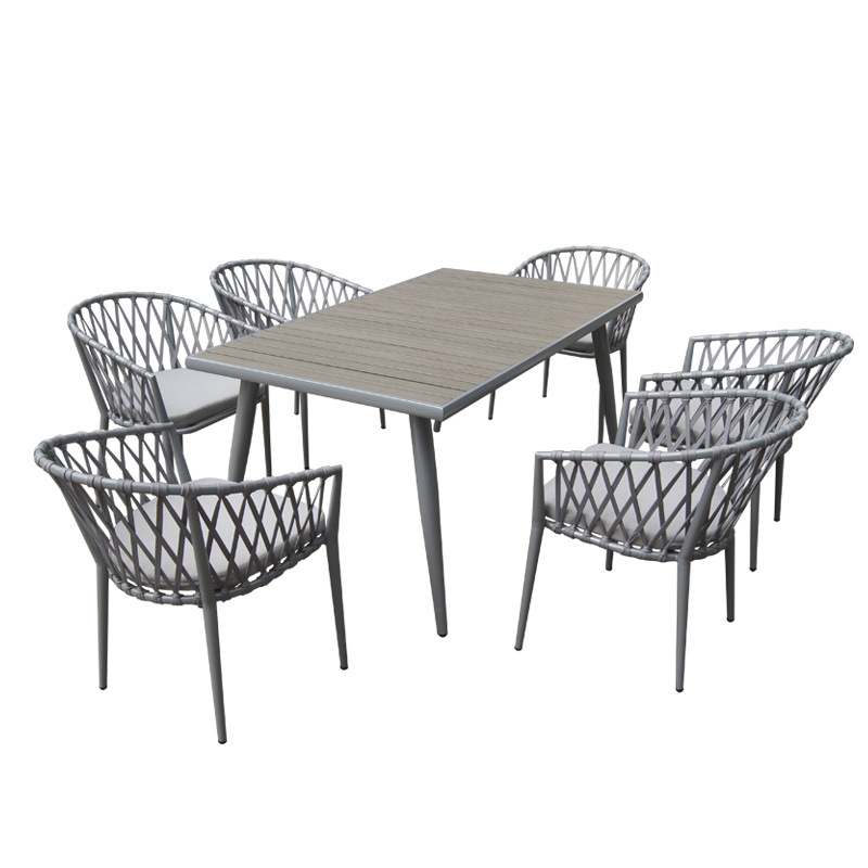 Stainless steel dining table and chair selection notice